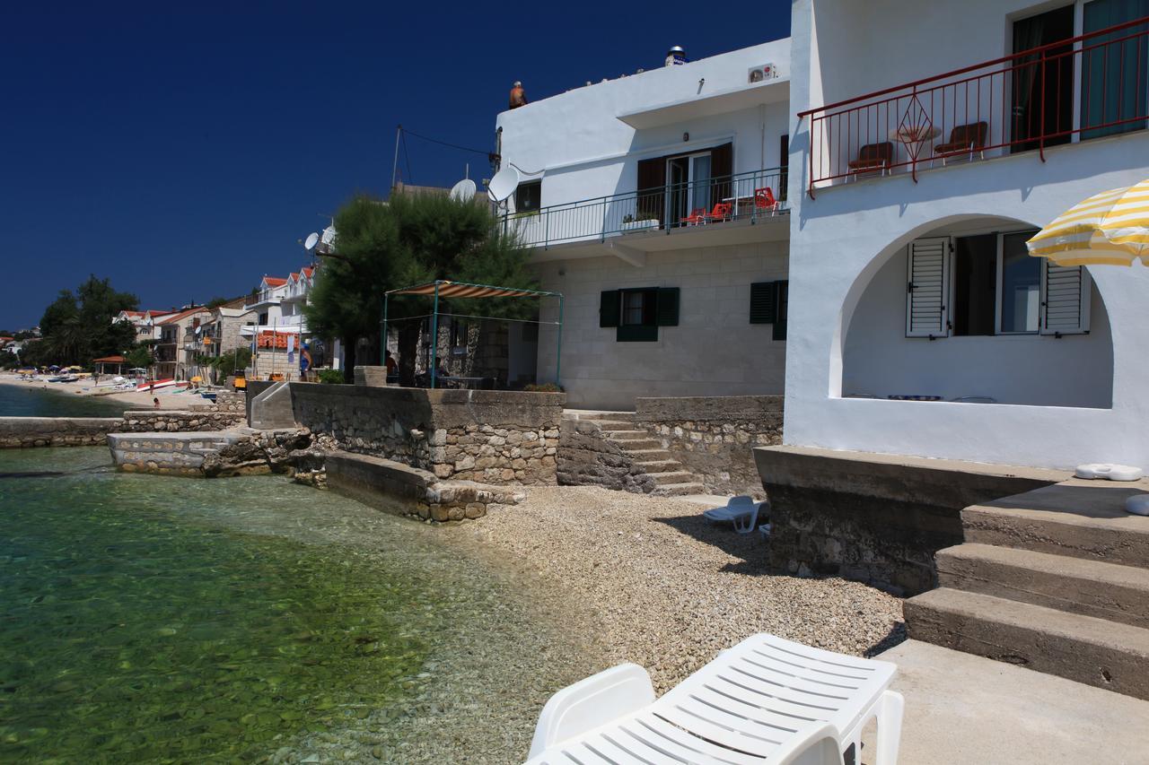 Apartments Dominko Brist Exterior photo